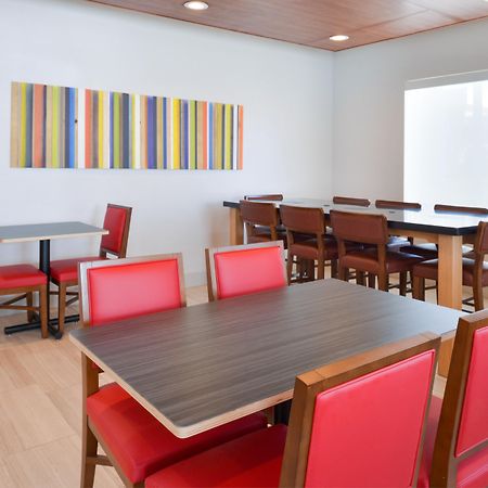 Holiday Inn Express Hotel & Suites Abilene Mall South By Ihg Dış mekan fotoğraf