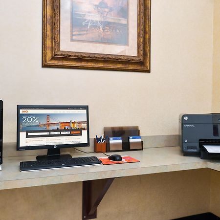 Holiday Inn Express Hotel & Suites Abilene Mall South By Ihg Dış mekan fotoğraf